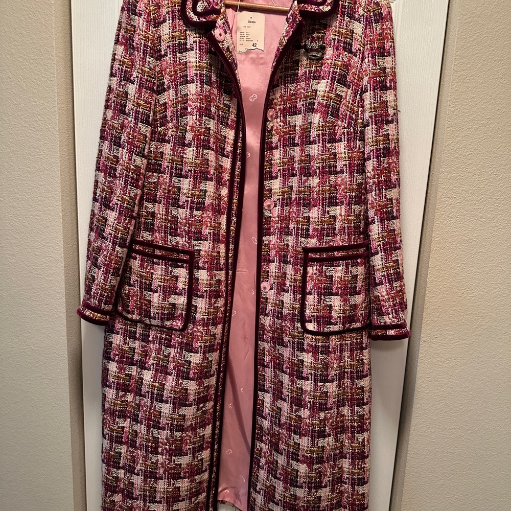Coats Escada